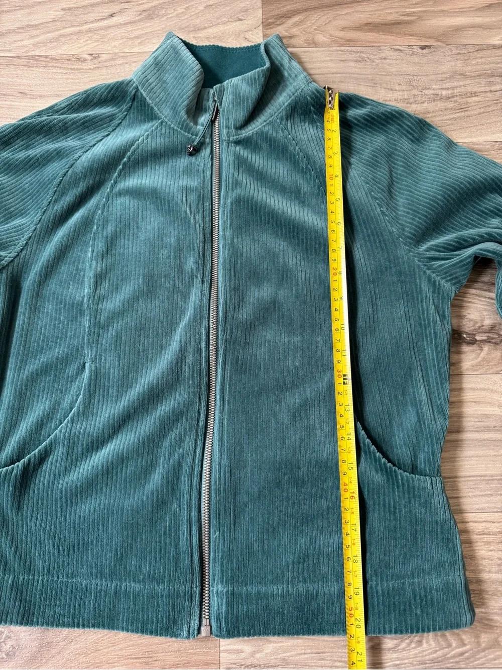 Lululemon Women's Scuba Track Jacket in Velvet Cord Storm Teal Size 8